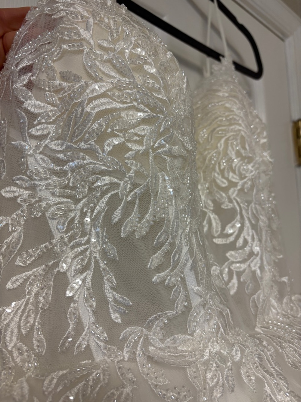 Lulu's White Lace Bodice Organza Ball Gown Wedding Dress - Picture 16 of 16